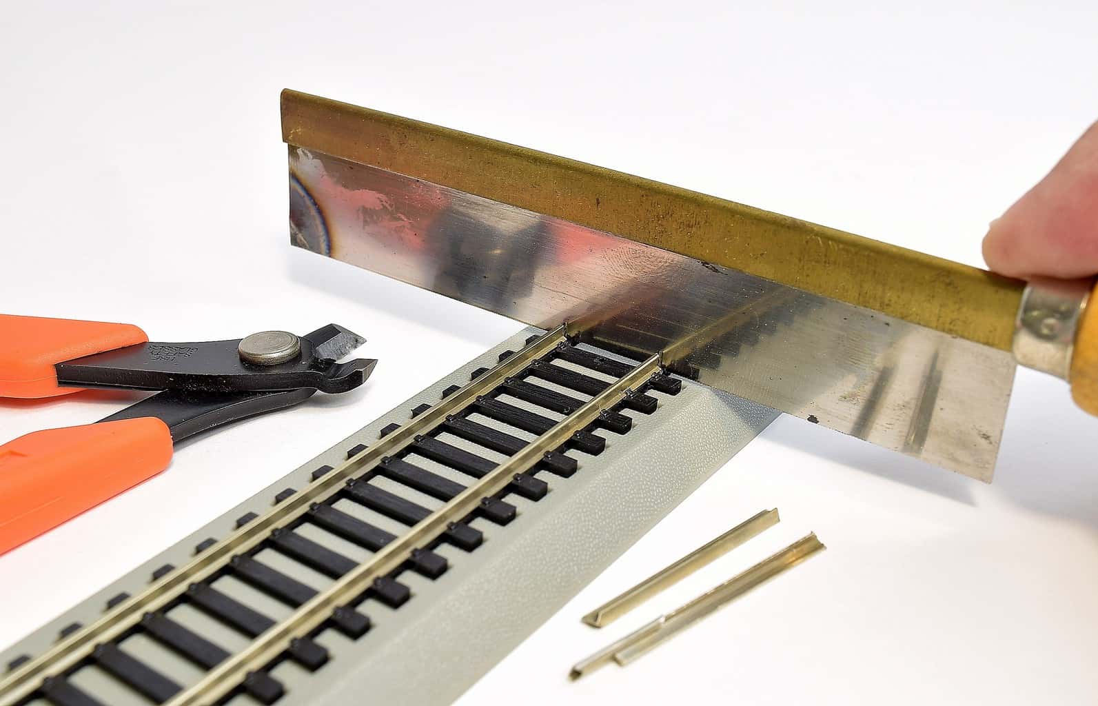 Can a Bow Saw Cut Through a Railroad Tie: Expert Insights