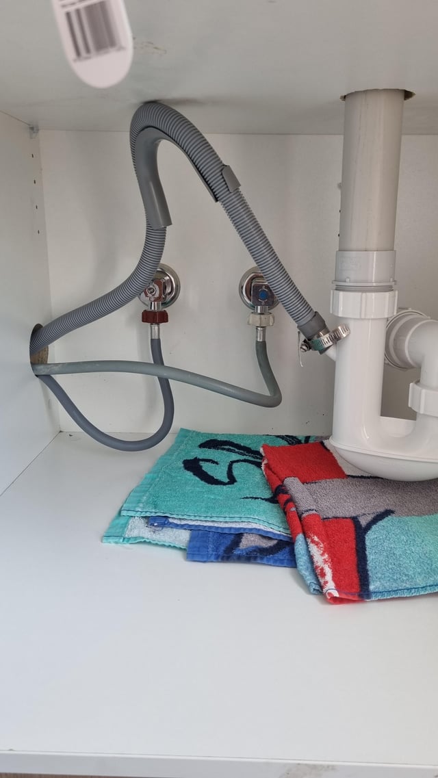 Where to Drill Hole for Washing Machine Drain Hose: Best Practices